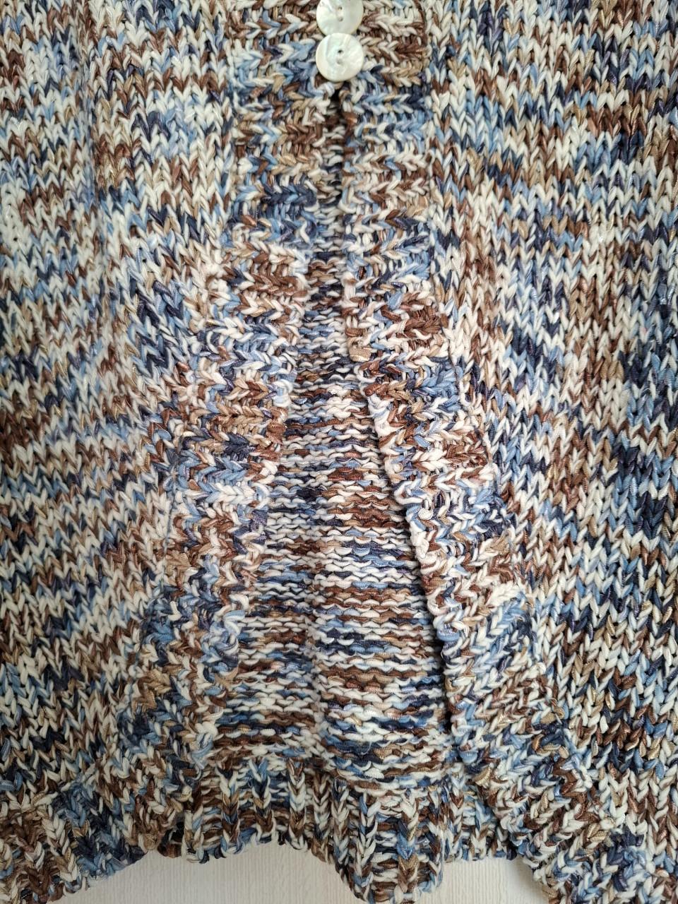 Miss Etam gemêleerd vestje, knoopsluiting en 3/4 mouw. XL