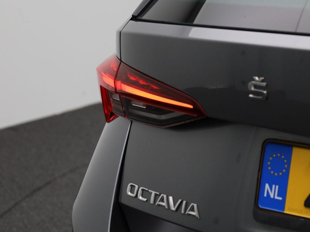 Skoda Octavia combi 1.4 tsi iv phev business edition | automaat | virtual c