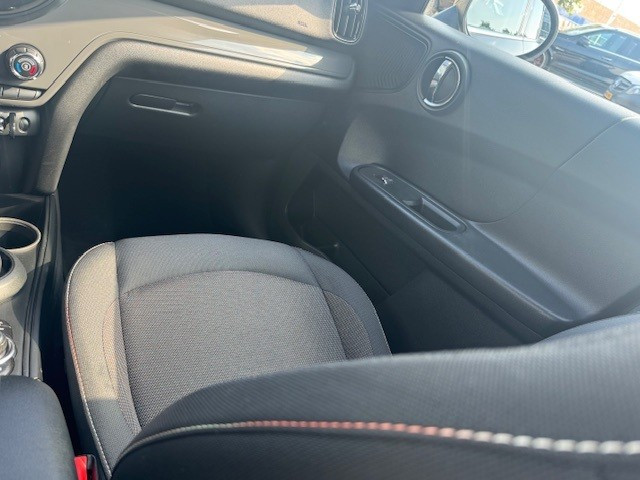 Mini Countryman mini 1.5 cooper 1.5 cooper i 136 pk l navigatie i parkeerse