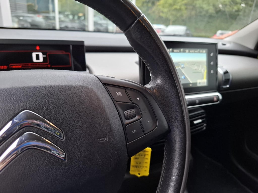 Citroen C4 Cactus 1.2 vti shine clim/nav/cam/lmv