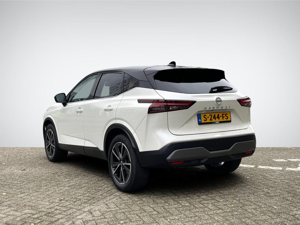 Nissan Qashqai 1.3 mhev xtronic tekna cold pack | two-tone lakkleur | stuur