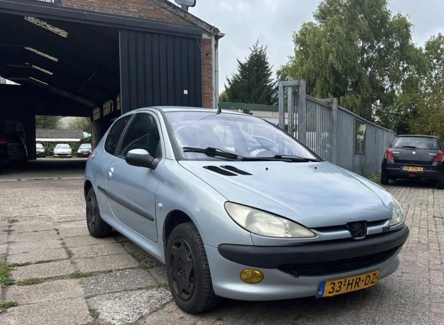 Peugeot 206 1.4i Airco