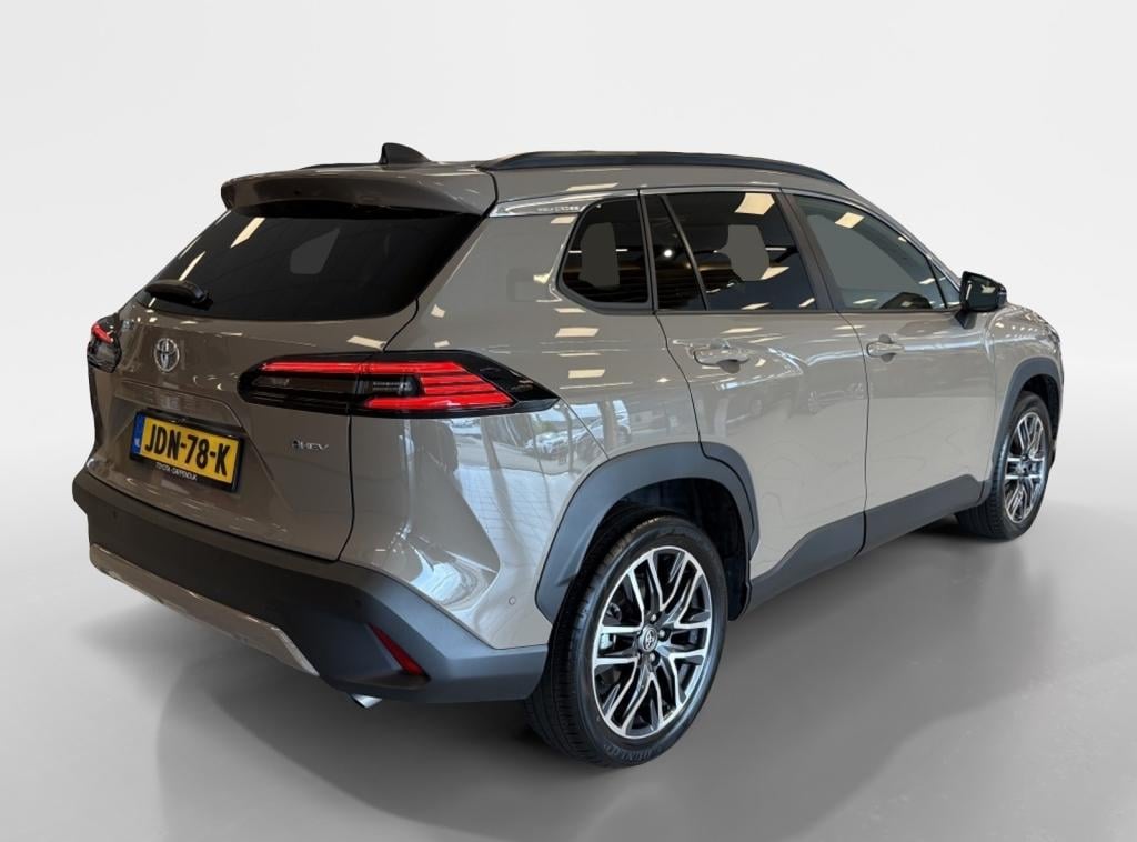 Toyota Corolla Cross hybrid 180 executive | demo | leder |