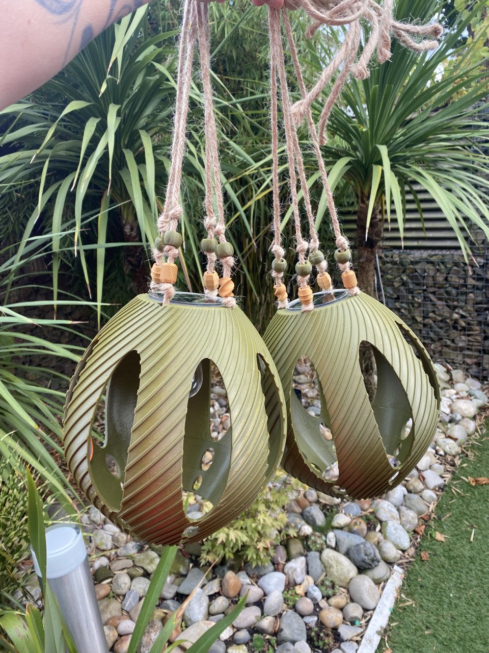 Nieuw!! Unieke vogelhuisjes, voederhuisjes, insectenhotels en lampen!