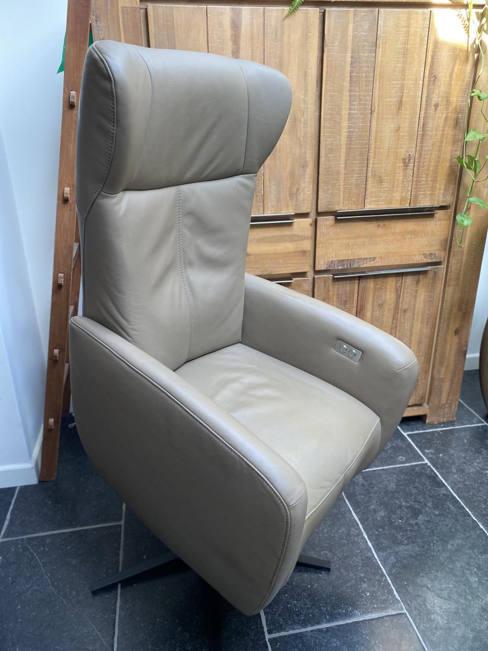 Luxe Velderhof sta op stoel/relax fauteuil, accu, maat L, massagefunctie