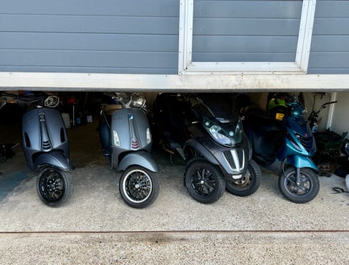 Gezocht Piaggio zip vespa Kymco 2015/2025