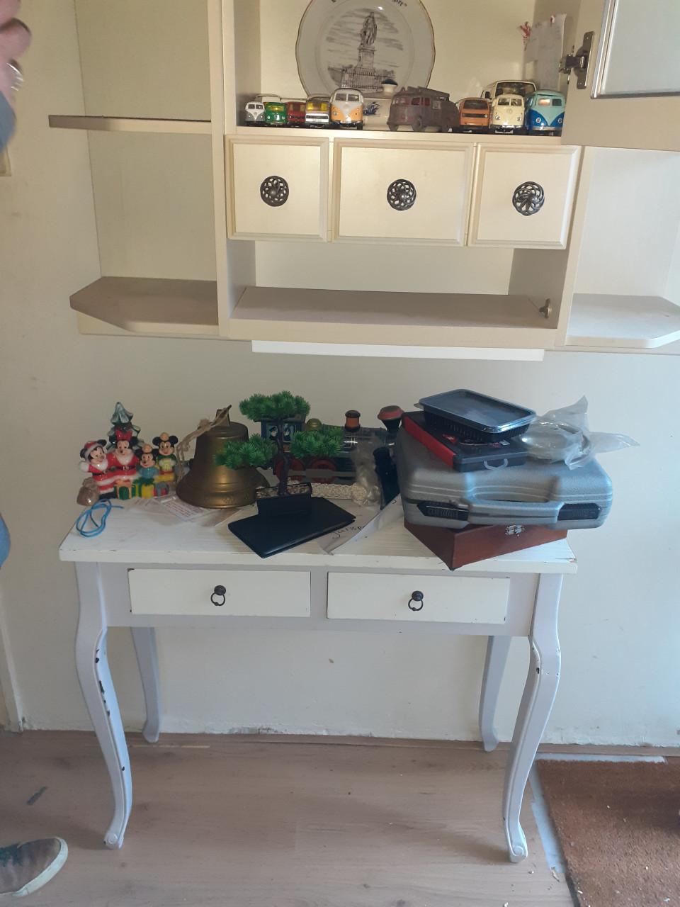 Kast Vitrine-kast  & Onderkast Side-Table