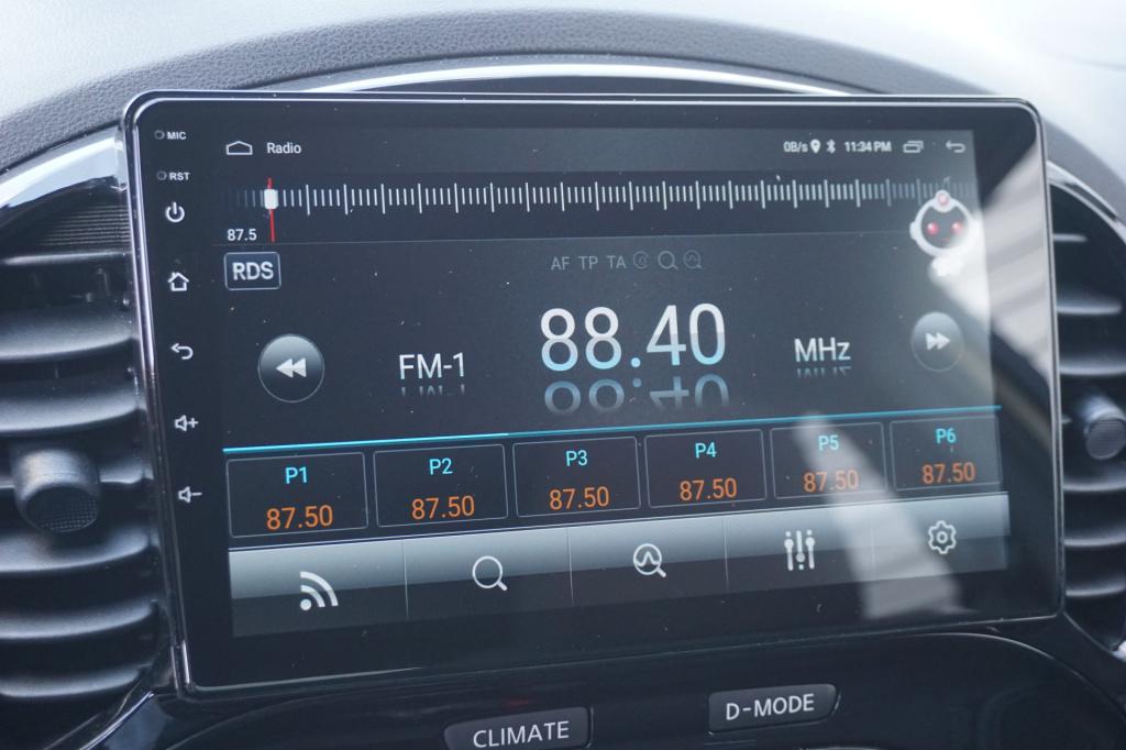 Nissan Juke 1.6 turbo nismo climate / navi / cruise / elektr. ramen / lm ve