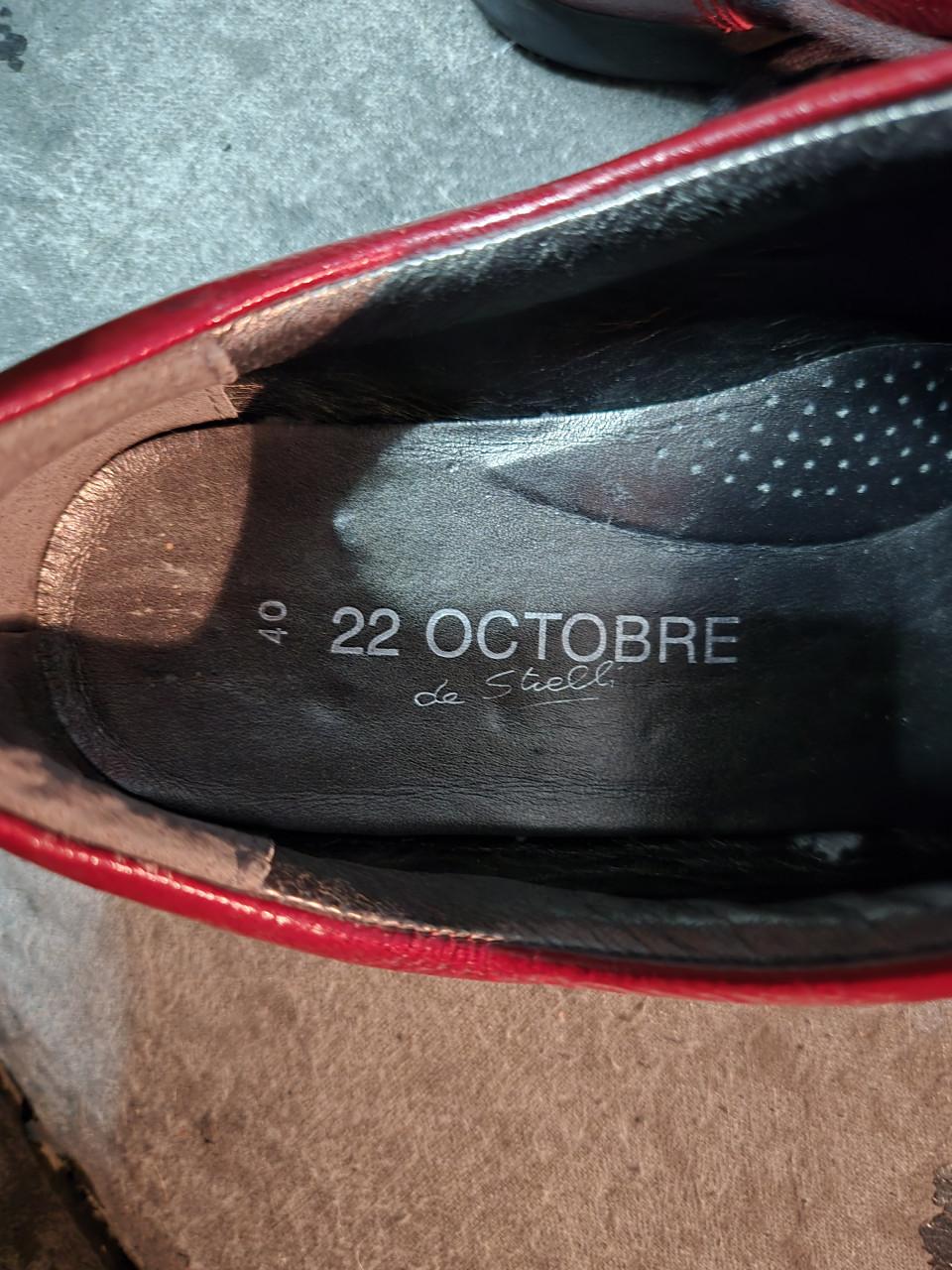 Rode 22 Octobre schoenen Maat 40