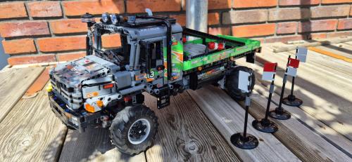 4x4 Mercedes-Benz Zetros Trial Truck