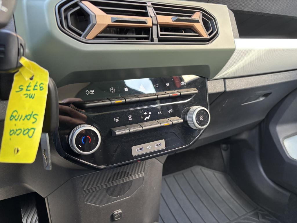 Dacia Spring extreme 65 26.8 kwh
