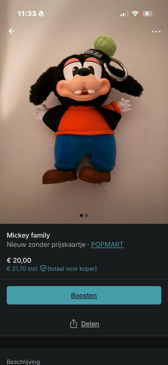 Labubu en mickey familiy