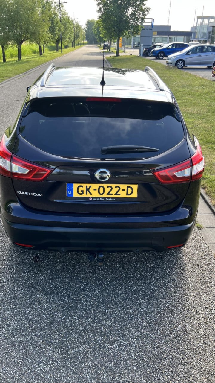 Nissan Qashqai 1.2 connect edition