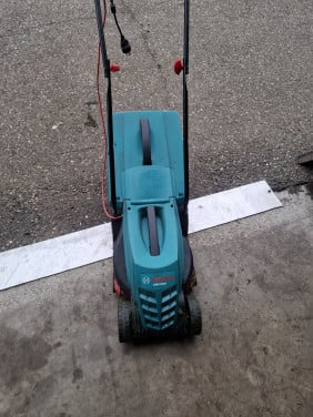 Bosch loopmaaier