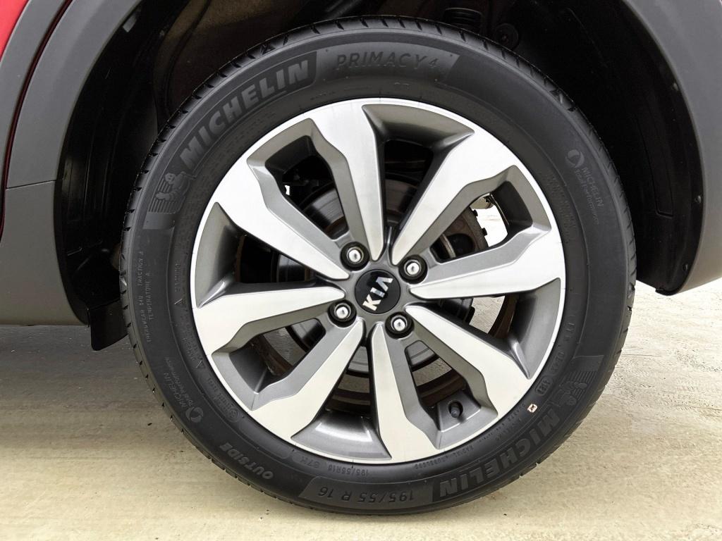 Kia Stonic 1.0 t-gdi mhev dynamicplusline | camera | cruise control |