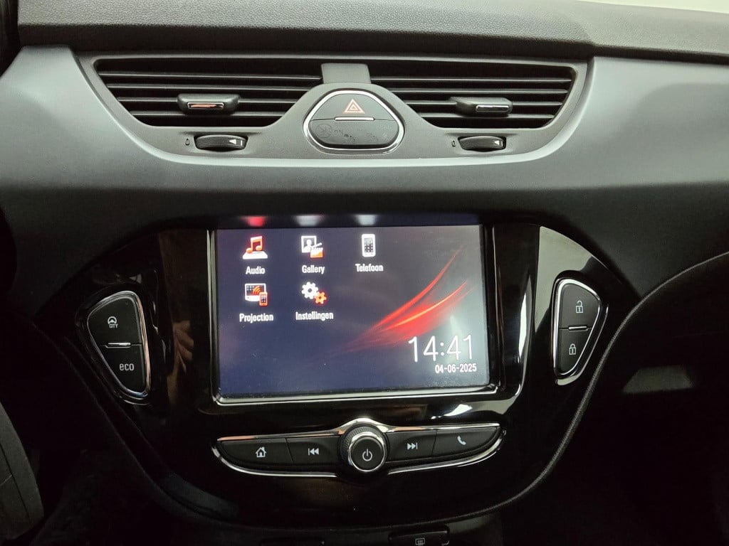 Opel Corsa occasion turbo business+ met carplay radio en cruisecontrol | tw