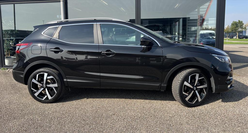 Nissan Qashqai 1.2 115pk dig-t xtronic automaat tekna , trekhaak