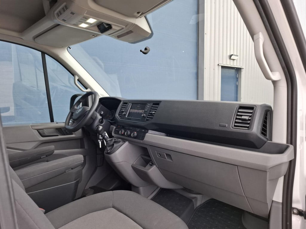 Volkswagen Crafter 35 2.0 tdi l3h3 highline airco / cruise controle / navi 