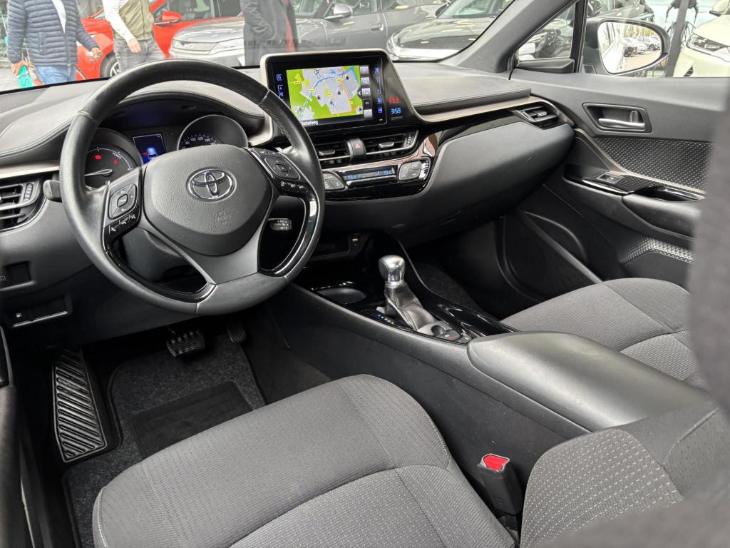 Toyota C-hr 1.8 hybrid dynamic