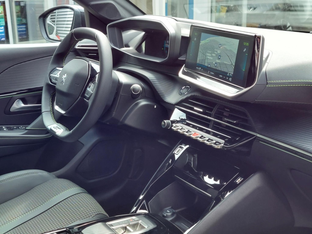 Peugeot 208 ev gt 50kwh 136 automaat 3-fase clima/nav/cam