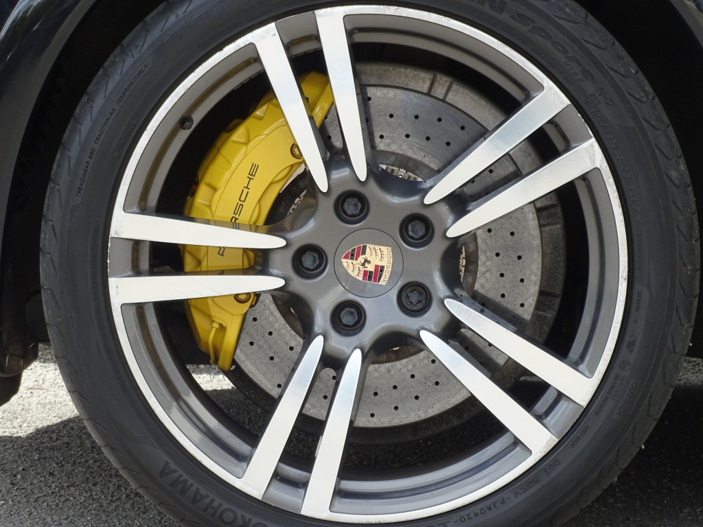 Porsche Cayenne 4.2 d s | ceramic | pano | bose | luchtvering pasm