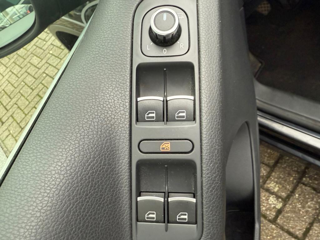 Volkswagen Tiguan 1.4 tsi sport&style