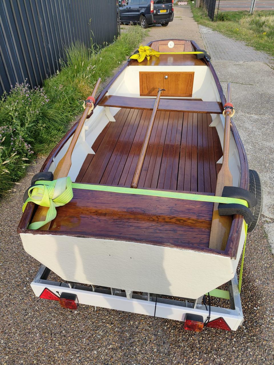 Mooie sloep/ roeiboot