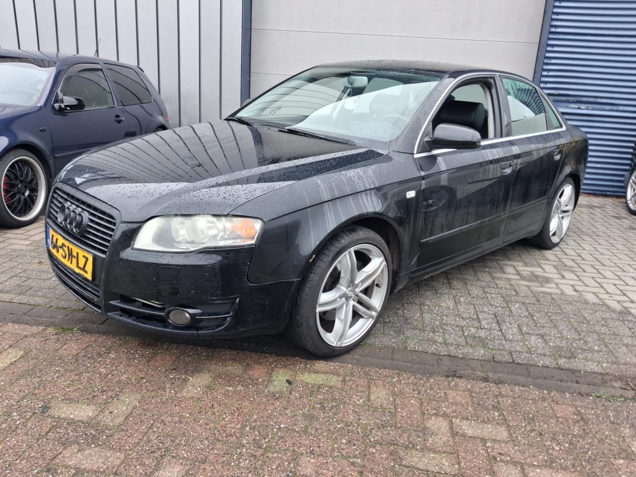 Audi a4 limousine 1.8 20vt automaat