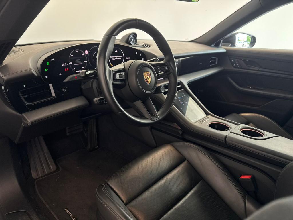 Porsche Taycan cross turismo 4 93 kwh