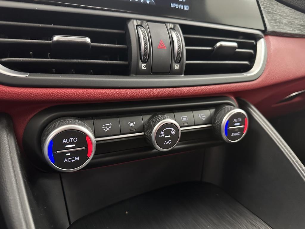 Alfa Romeo Giulia 2.0t super | leer | bi-xenon | flippers |