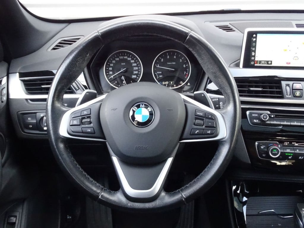 BMW X1 xdrive20i high executive