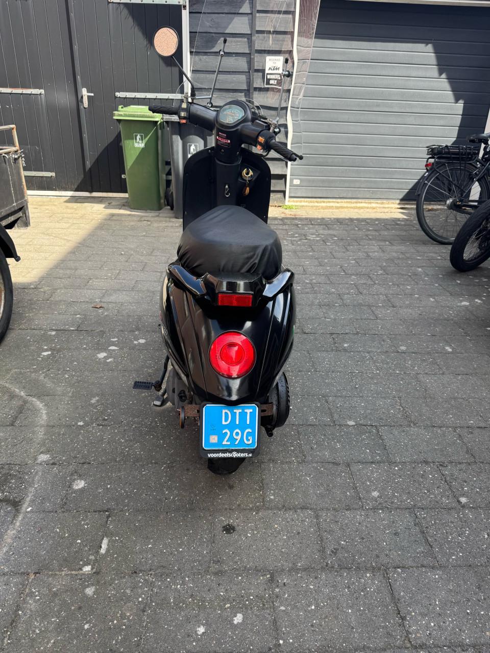 Senzo snorscooter