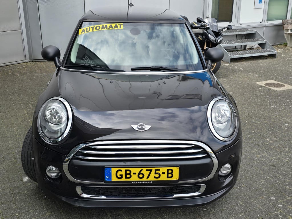 Mini One mini 1.2 salt business automaat