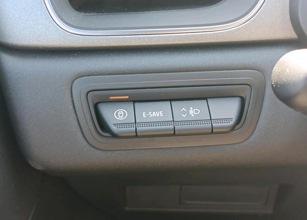 Renault Captur 1.6 e-tech full hybrid 145 techno