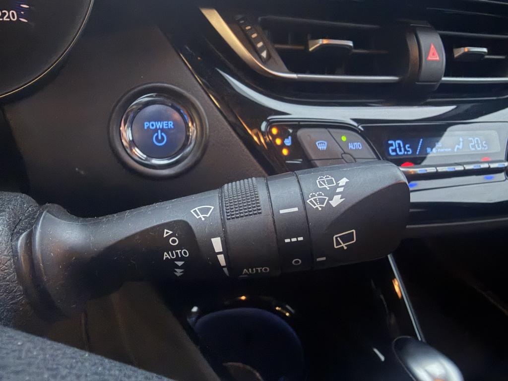 Toyota C-hr 1.8 hybrid premium