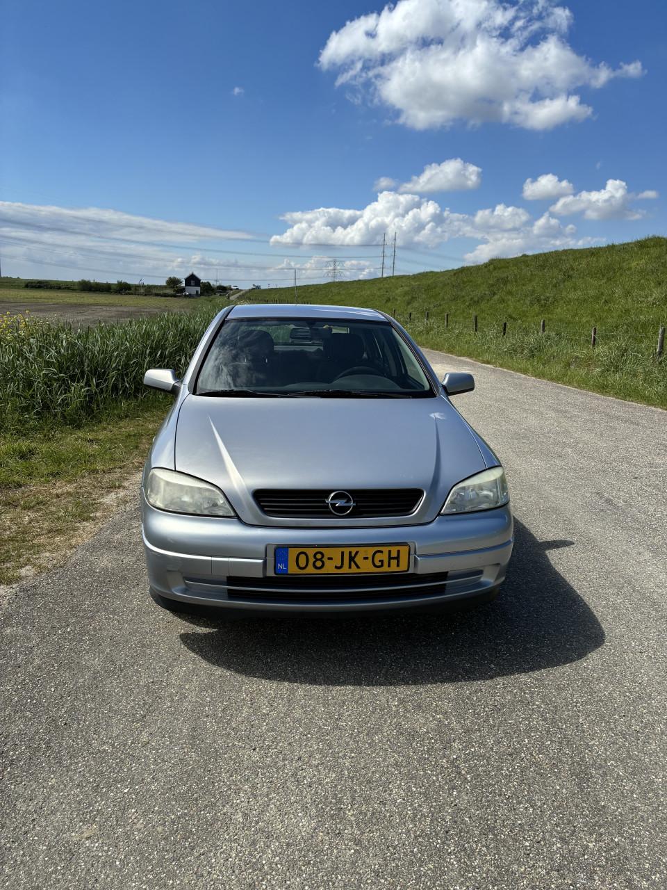 Opel Astra 2002