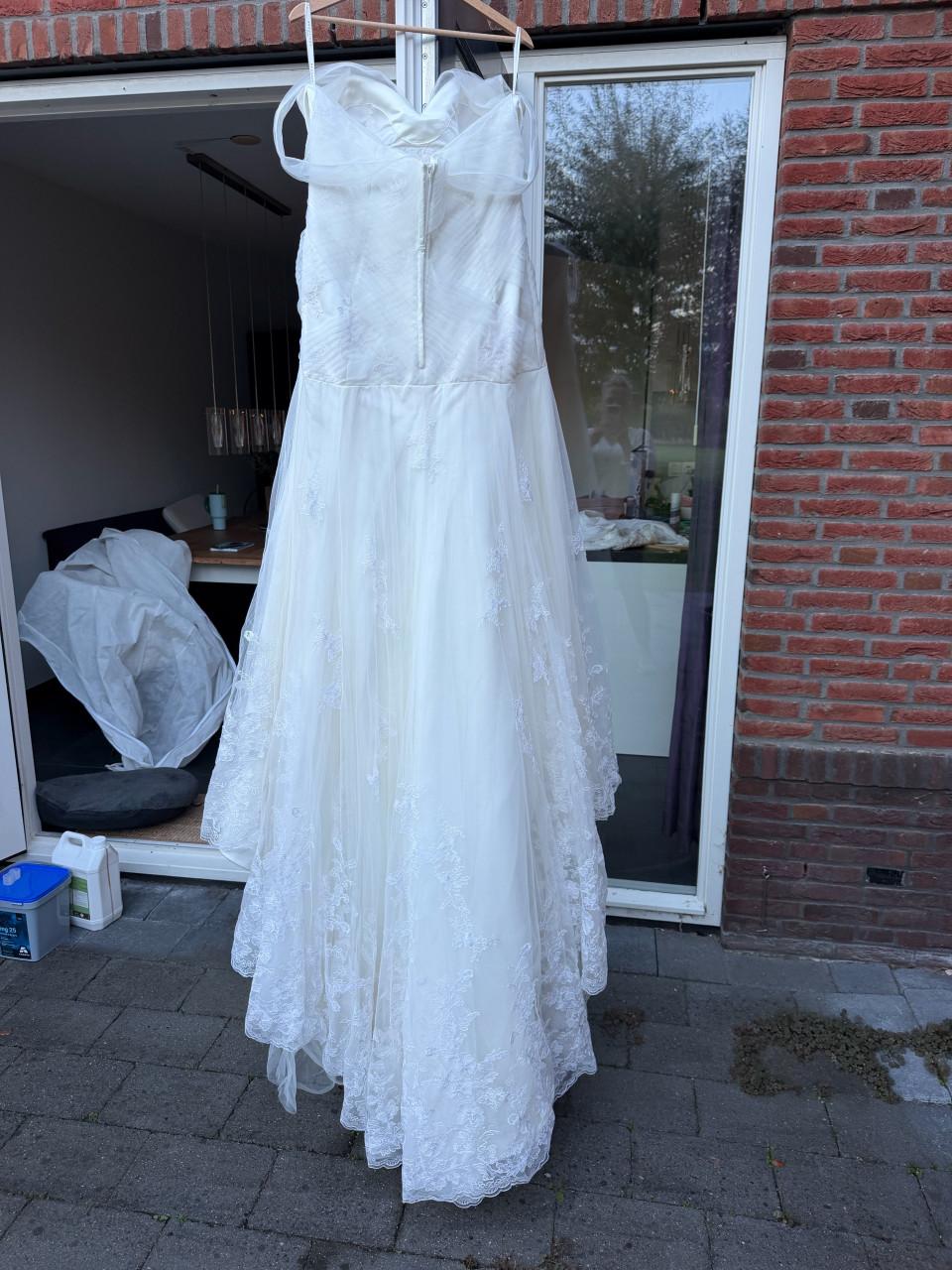 Trouwjurk maat 46/48