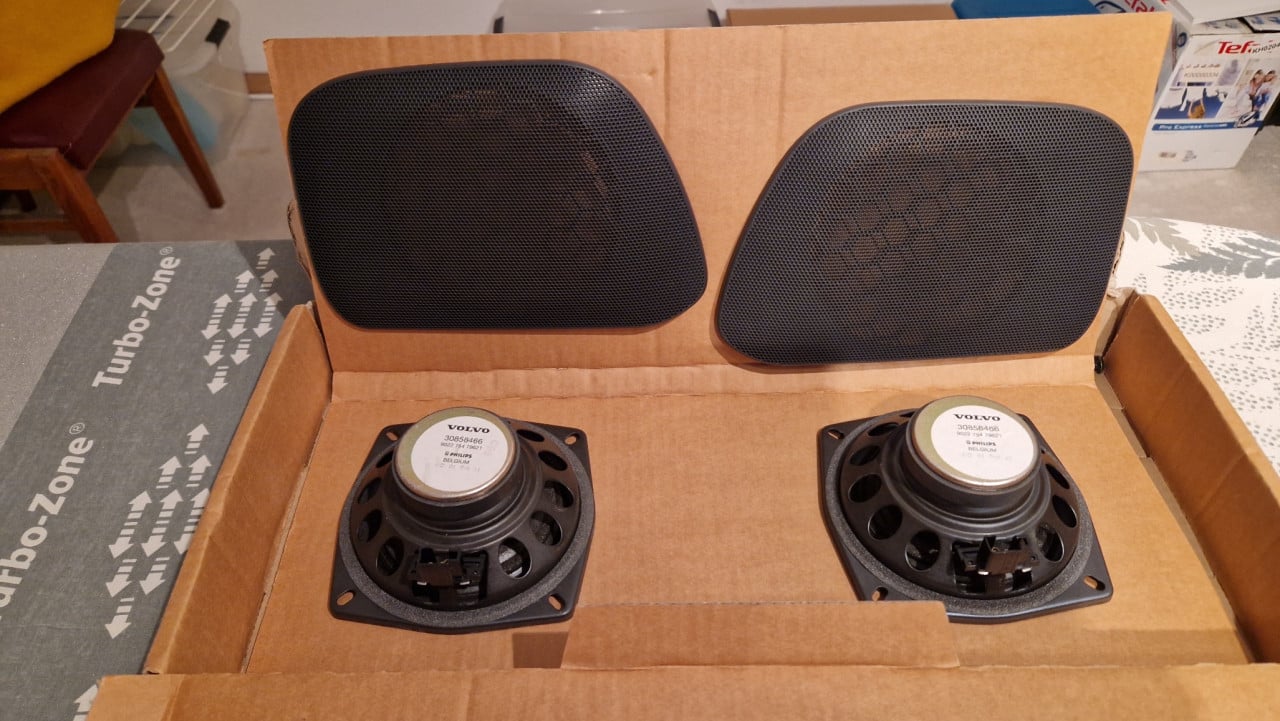 Auto speakers (originele volvo, inbouw)