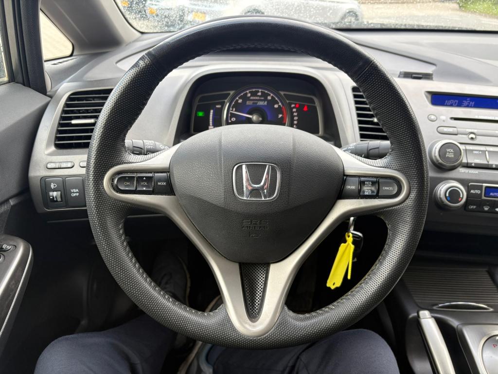 Honda Civic 1.3 hybrid