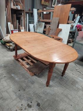 Grenen tafel 120 rond /120 × 200