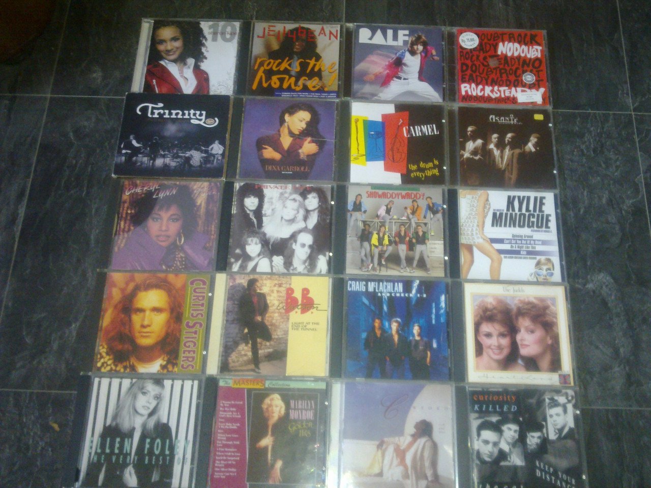 100 cd`s