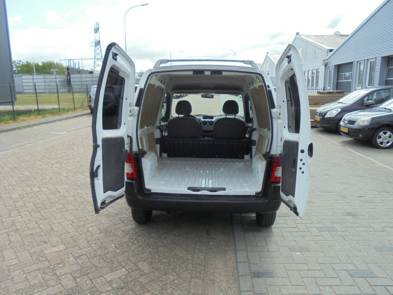 Berlingo 1.6 HDI 600 First uitvoering,Apk April 2026 eerste eigenaar