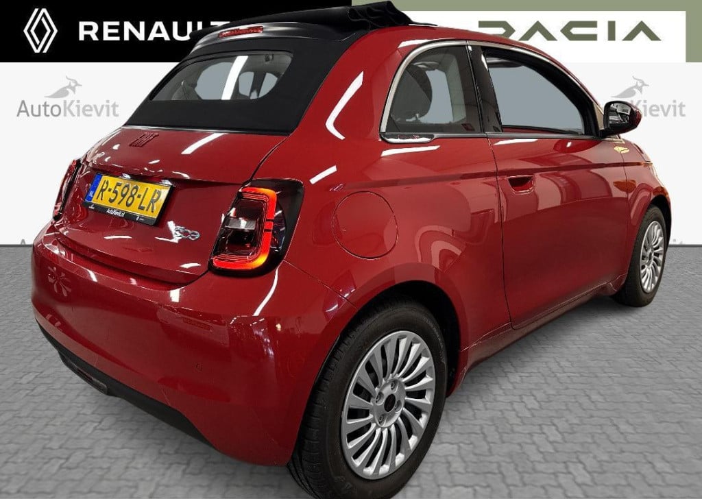 Fiat 500e cabrio red 24 kwh