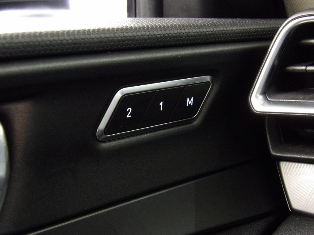 Lynk & Co 01 1.5td 261pk phev 7dcth