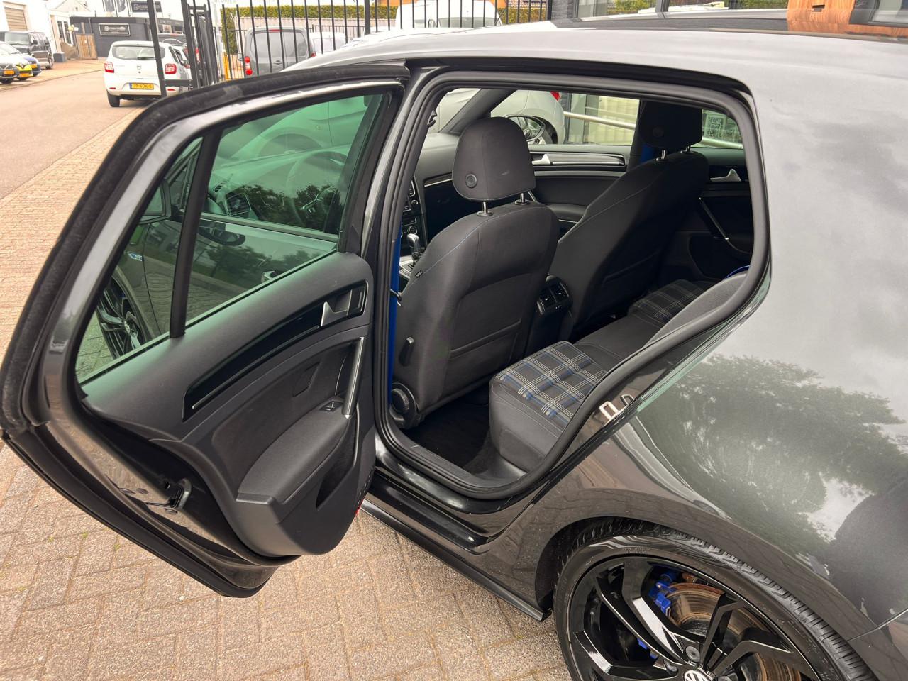 Volkswagen Golf 1.4 TSI GTE