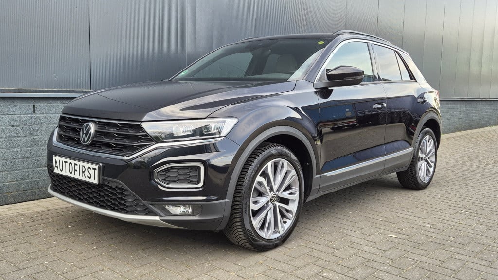 Volkswagen T-roc 1.5 tsi sport*navi*clima*led*lane ass*vitrual*18 inch*auto
