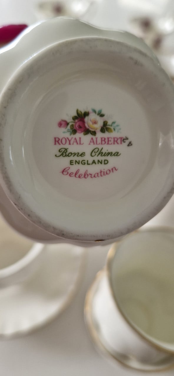 Royal Albert kop en schotels