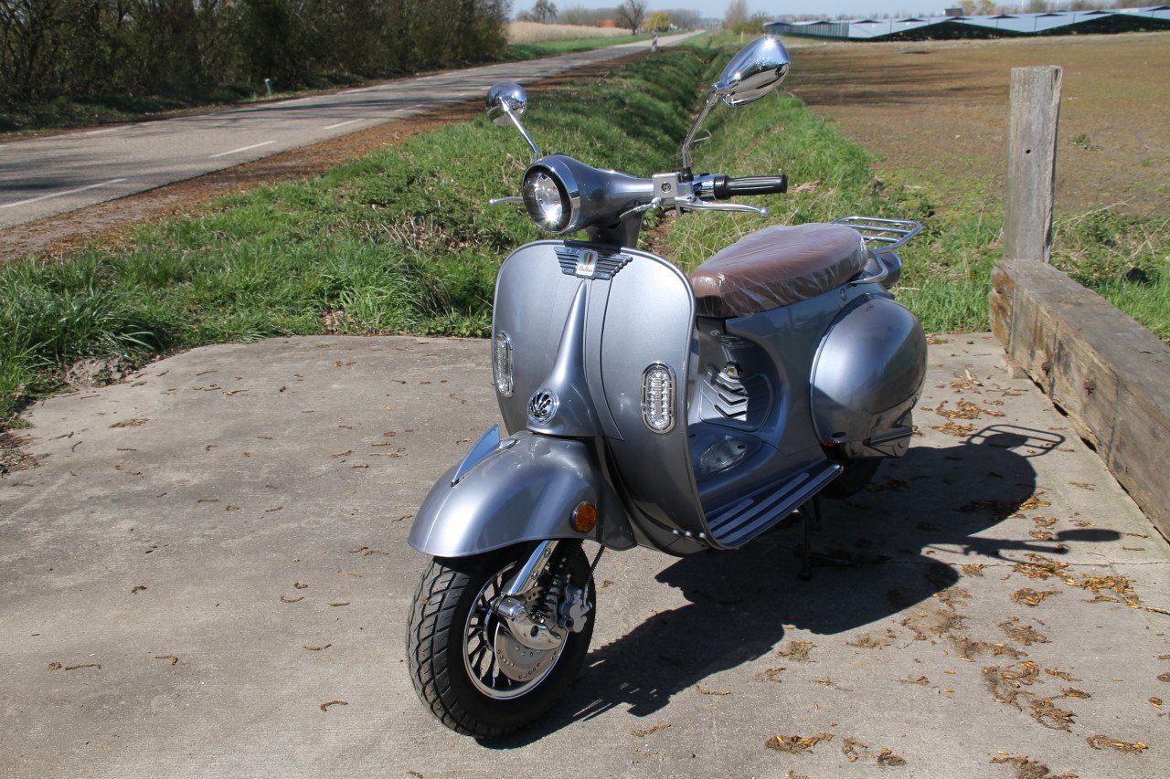 Nieuwe Etalian elektrische scooter - nu met 25% korting!