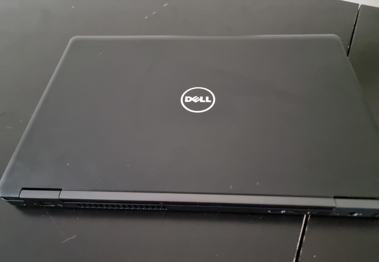Mooie Dell i7 touchscreen laptop. 15.6 inch