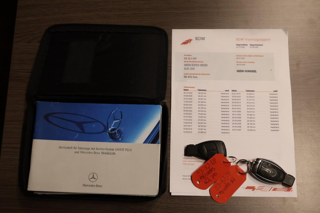 Mercedes-Benz SLK 200 k.